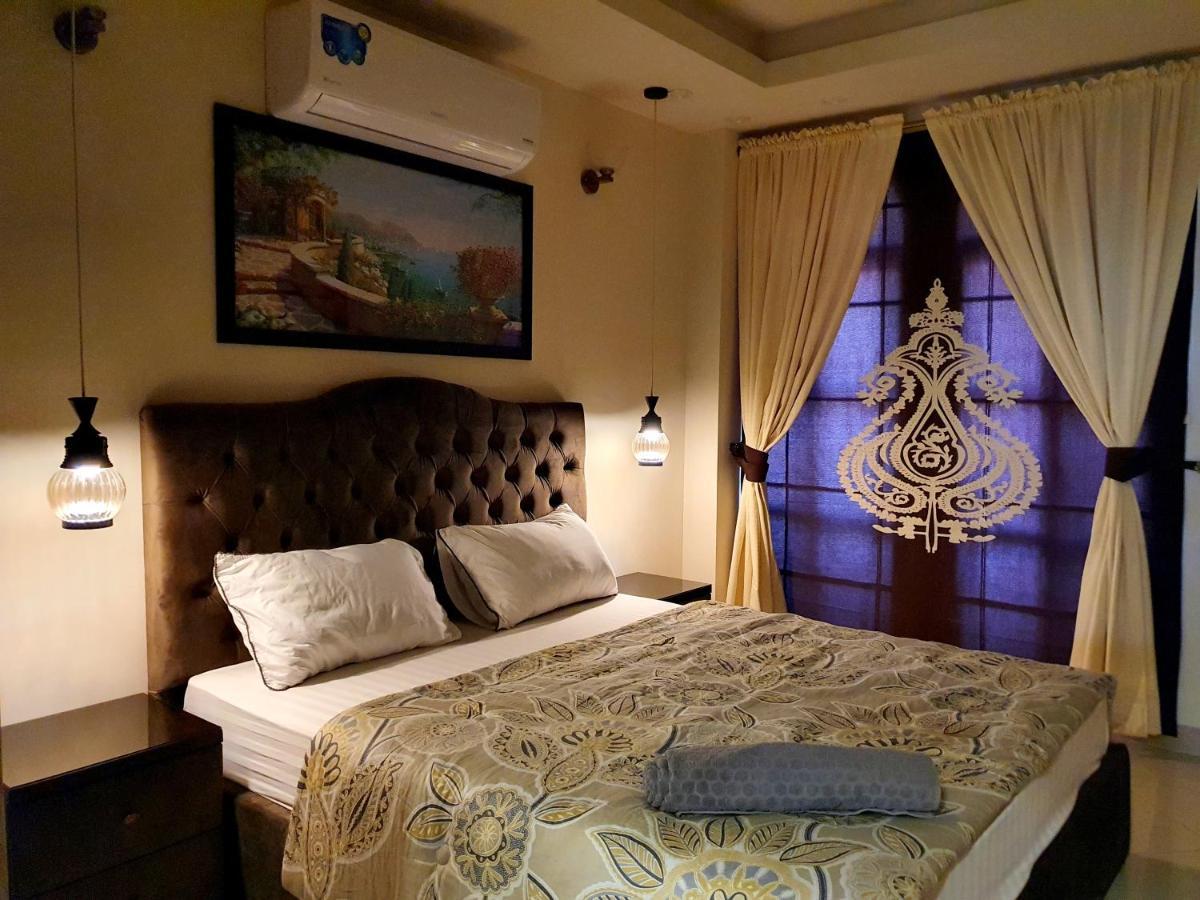 Luxurious Landing Apartments & Suites Bahria Town Равалпинди Екстериор снимка