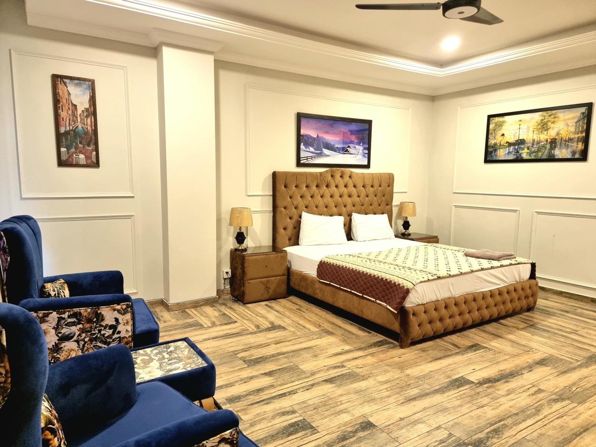 Luxurious Landing Apartments & Suites Bahria Town Равалпинди Стая снимка